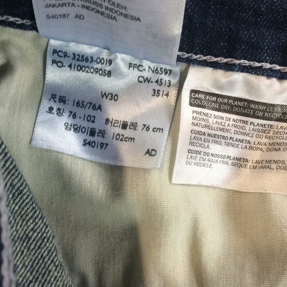 NEW Levi’s Faded Blue Denim Jean Shorts Size 10 - Picture 4 of 5